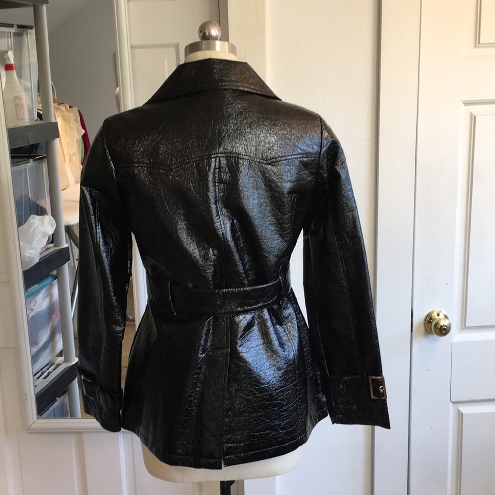 jacket - Picture 2 of 2